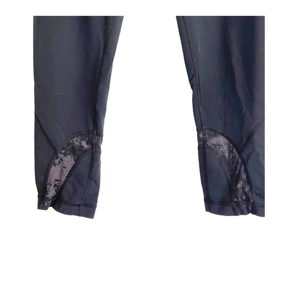Lululemon Run Inspire Crop II Stretch Leggings Black White Canvas Women's Size 4 - Picture 8 of 11